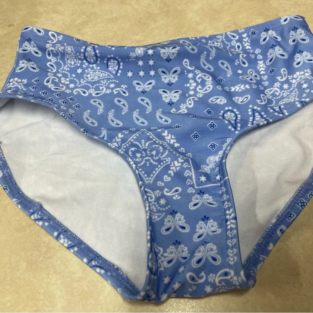 Bandanna print swimsuit bottoms